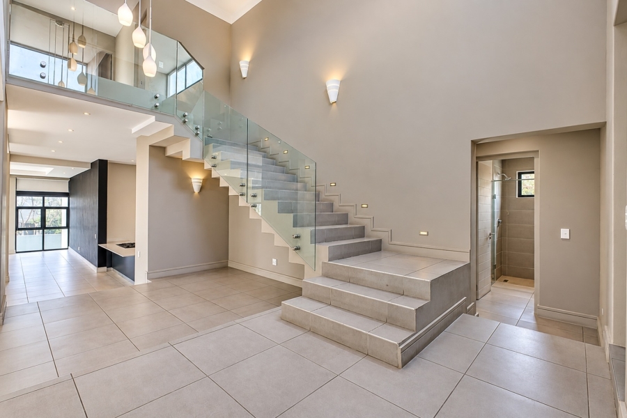 5 Bedroom Property for Sale in Helderfontein Estate Gauteng