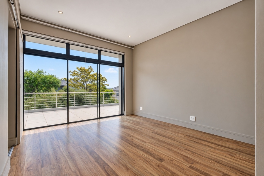 5 Bedroom Property for Sale in Helderfontein Estate Gauteng