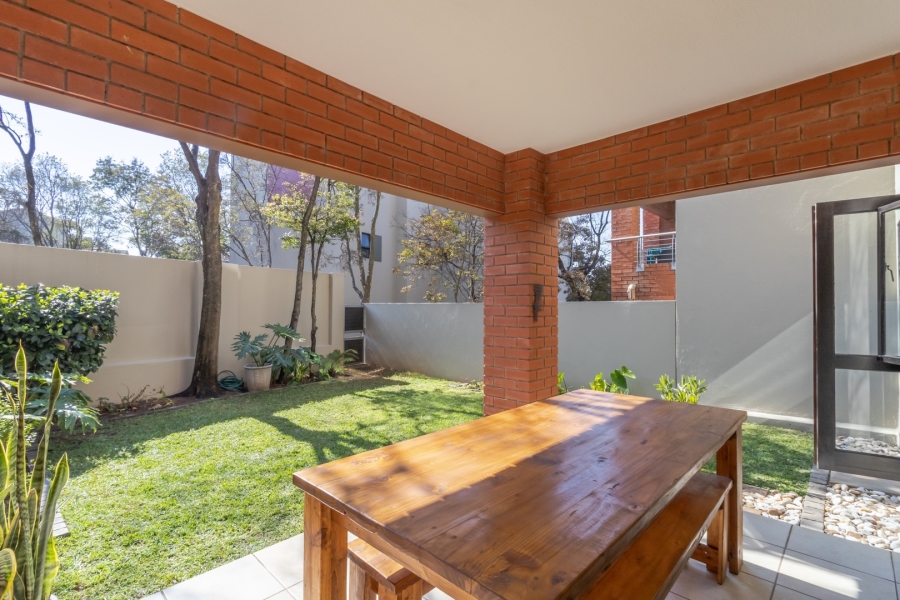 To Let 1 Bedroom Property for Rent in Lonehill Gauteng