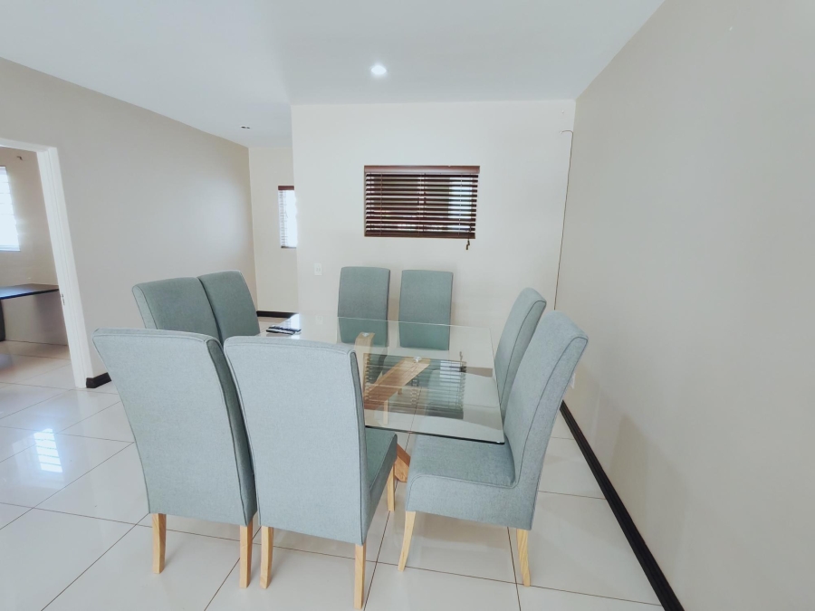 To Let 3 Bedroom Property for Rent in Sandown Gauteng