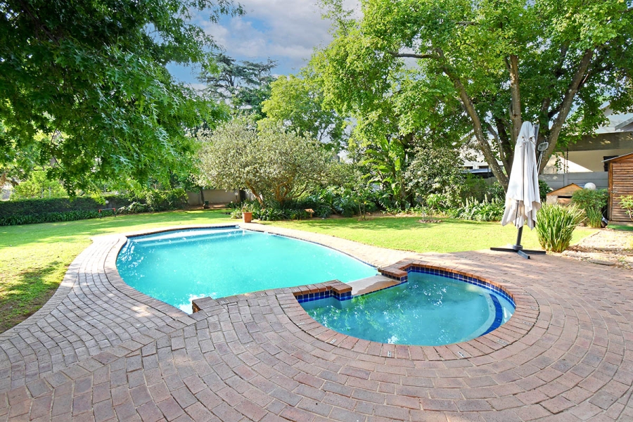 4 Bedroom Property for Sale in Bryanston Gauteng