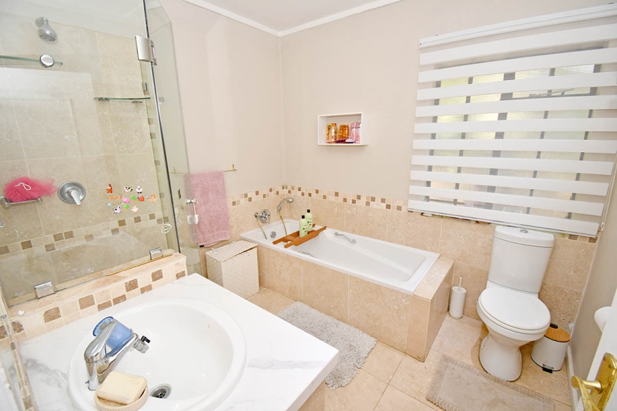 4 Bedroom Property for Sale in Bryanston Gauteng