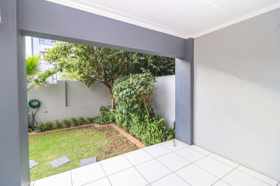 To Let 2 Bedroom Property for Rent in Sunninghill Gauteng