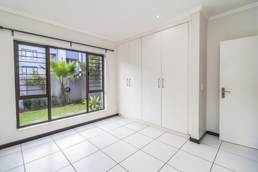To Let 2 Bedroom Property for Rent in Sunninghill Gauteng