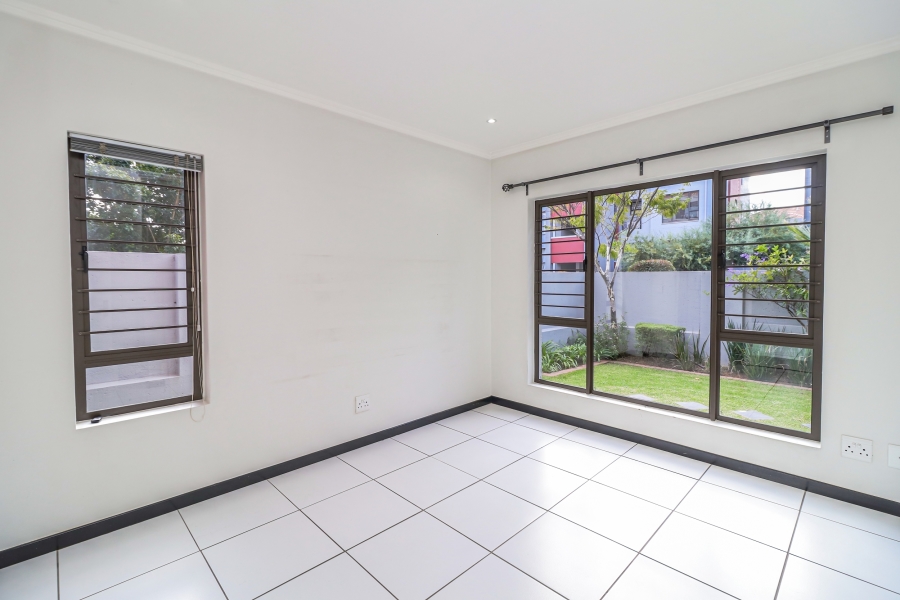 To Let 2 Bedroom Property for Rent in Sunninghill Gauteng
