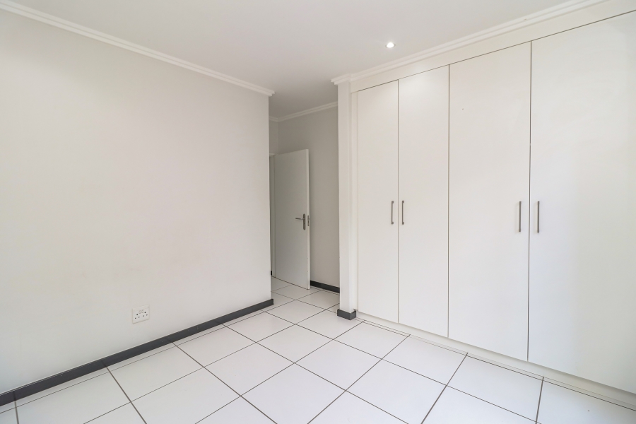 To Let 2 Bedroom Property for Rent in Sunninghill Gauteng