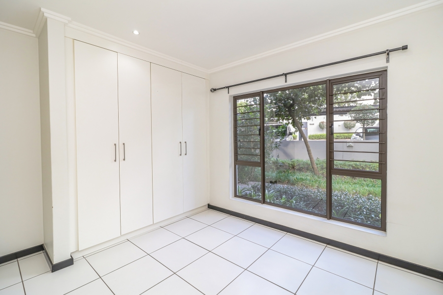 To Let 2 Bedroom Property for Rent in Sunninghill Gauteng