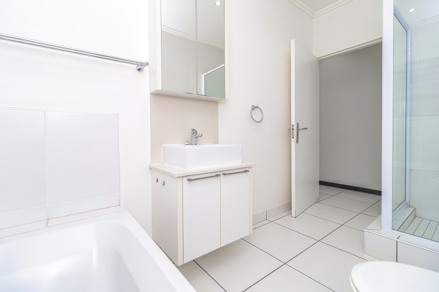To Let 2 Bedroom Property for Rent in Sunninghill Gauteng