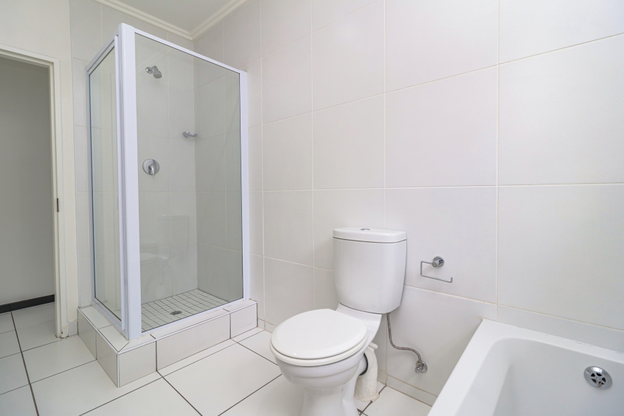 To Let 2 Bedroom Property for Rent in Sunninghill Gauteng