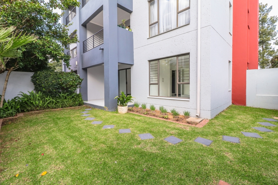 To Let 2 Bedroom Property for Rent in Sunninghill Gauteng