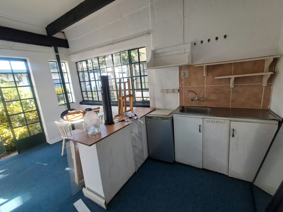 To Let 1 Bedroom Property for Rent in Greenhills Gauteng