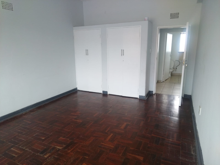 To Let 2 Bedroom Property for Rent in Florida Gauteng