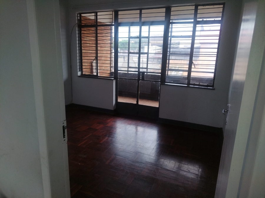 To Let 2 Bedroom Property for Rent in Florida Gauteng