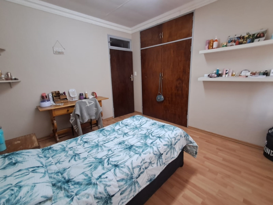 To Let 2 Bedroom Property for Rent in Ontdekkerspark Gauteng
