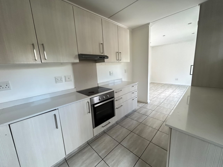 To Let 2 Bedroom Property for Rent in Rivonia Gauteng