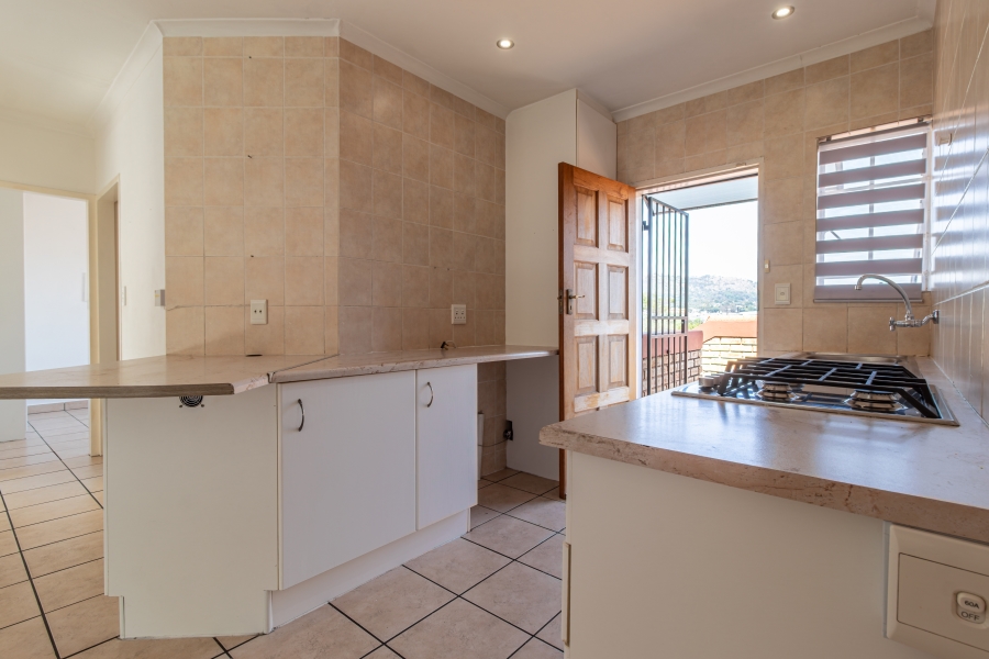 2 Bedroom Property for Sale in Wilgeheuwel Gauteng