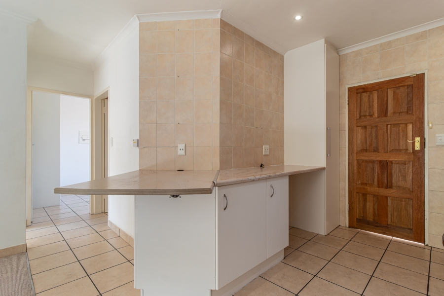 2 Bedroom Property for Sale in Wilgeheuwel Gauteng