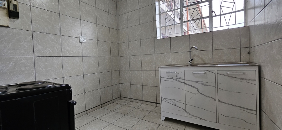2 Bedroom Property for Sale in Peacehaven Gauteng