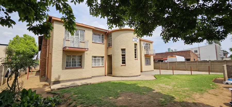 2 Bedroom Property for Sale in Peacehaven Gauteng
