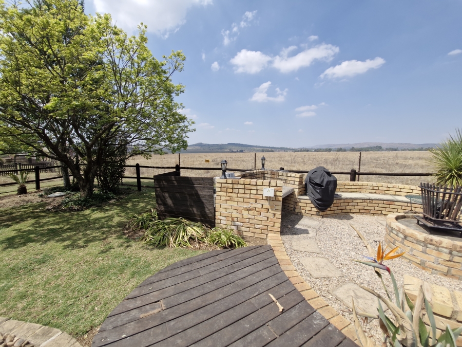 3 Bedroom Property for Sale in Letamo Game Farm Gauteng