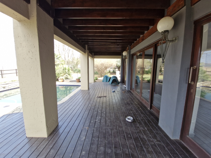 3 Bedroom Property for Sale in Letamo Game Farm Gauteng