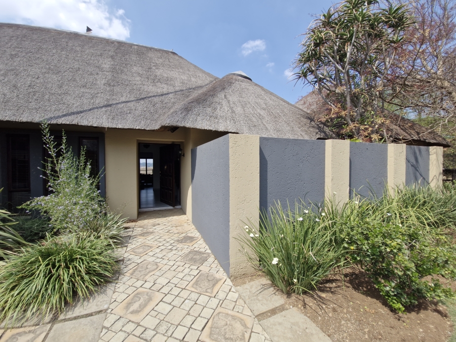 3 Bedroom Property for Sale in Letamo Game Farm Gauteng