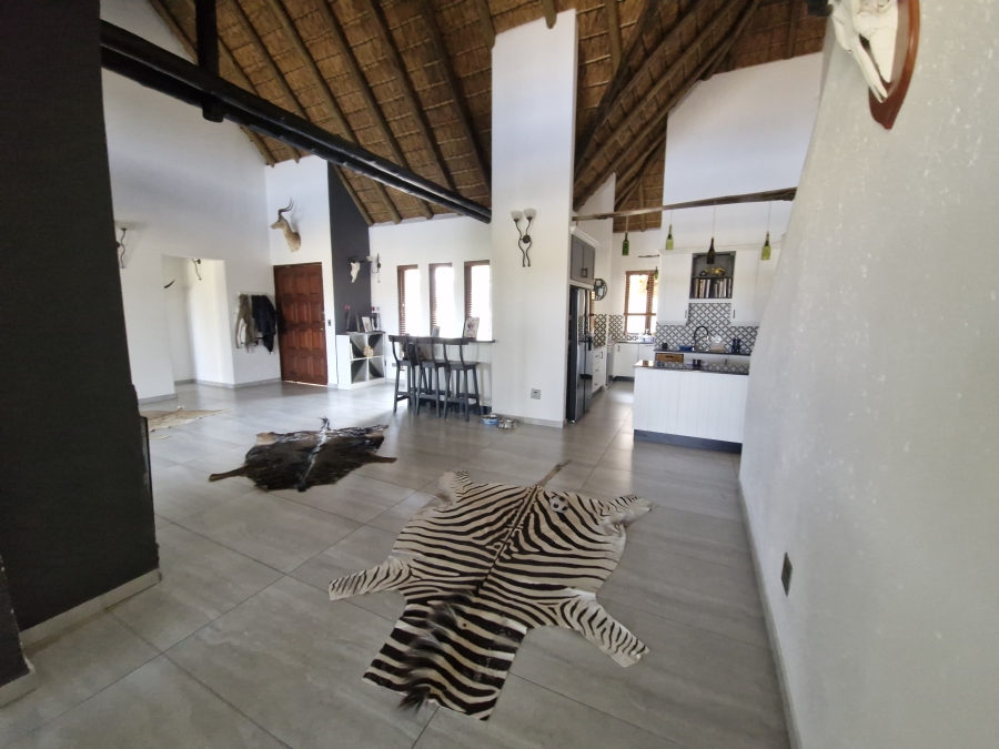 3 Bedroom Property for Sale in Letamo Game Farm Gauteng