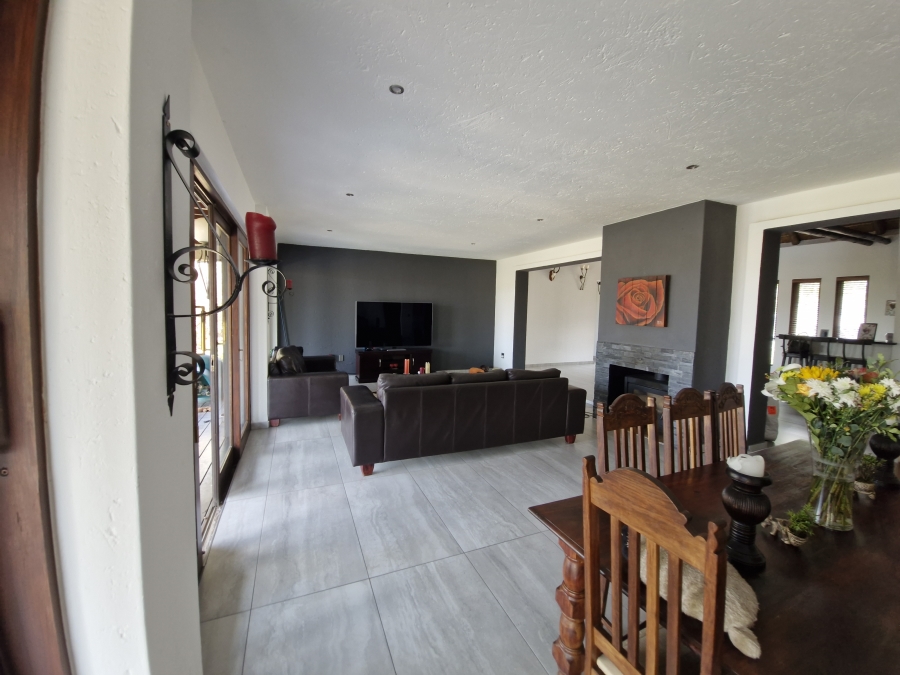 3 Bedroom Property for Sale in Letamo Game Farm Gauteng
