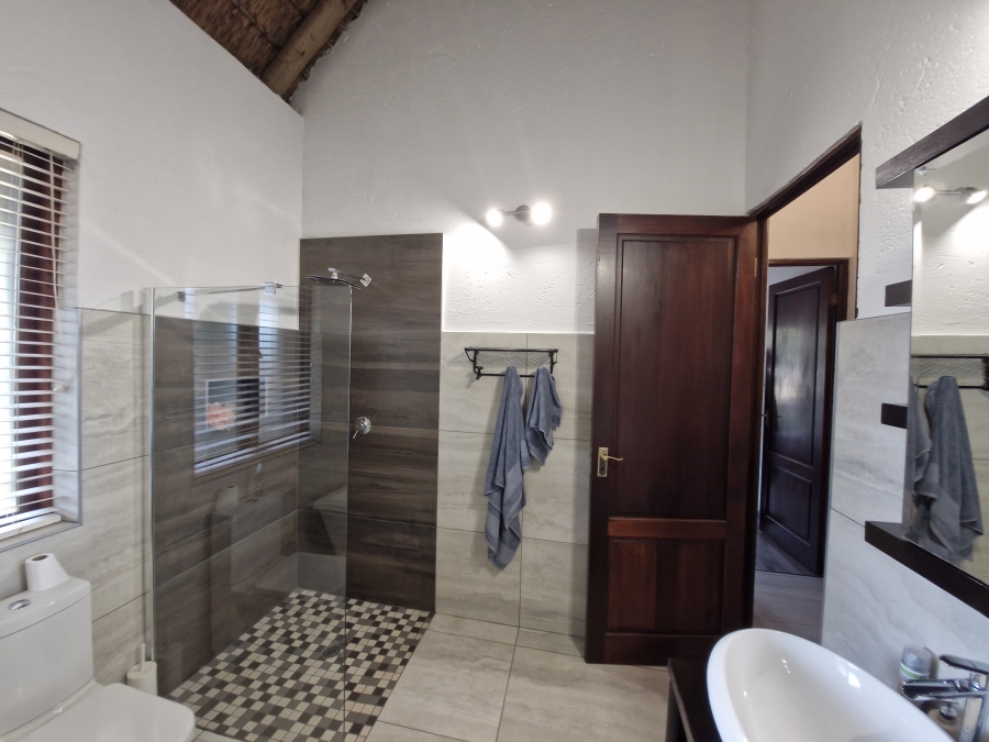 3 Bedroom Property for Sale in Letamo Game Farm Gauteng