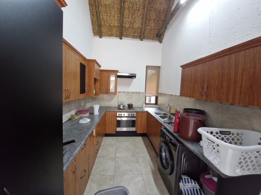 3 Bedroom Property for Sale in Letamo Game Farm Gauteng