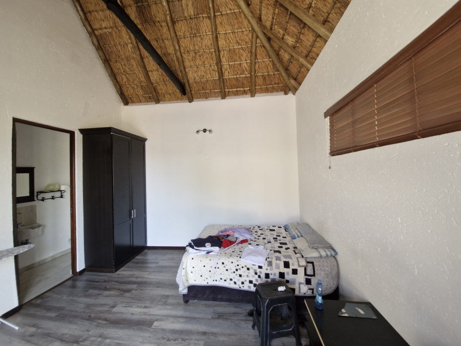 3 Bedroom Property for Sale in Letamo Game Farm Gauteng