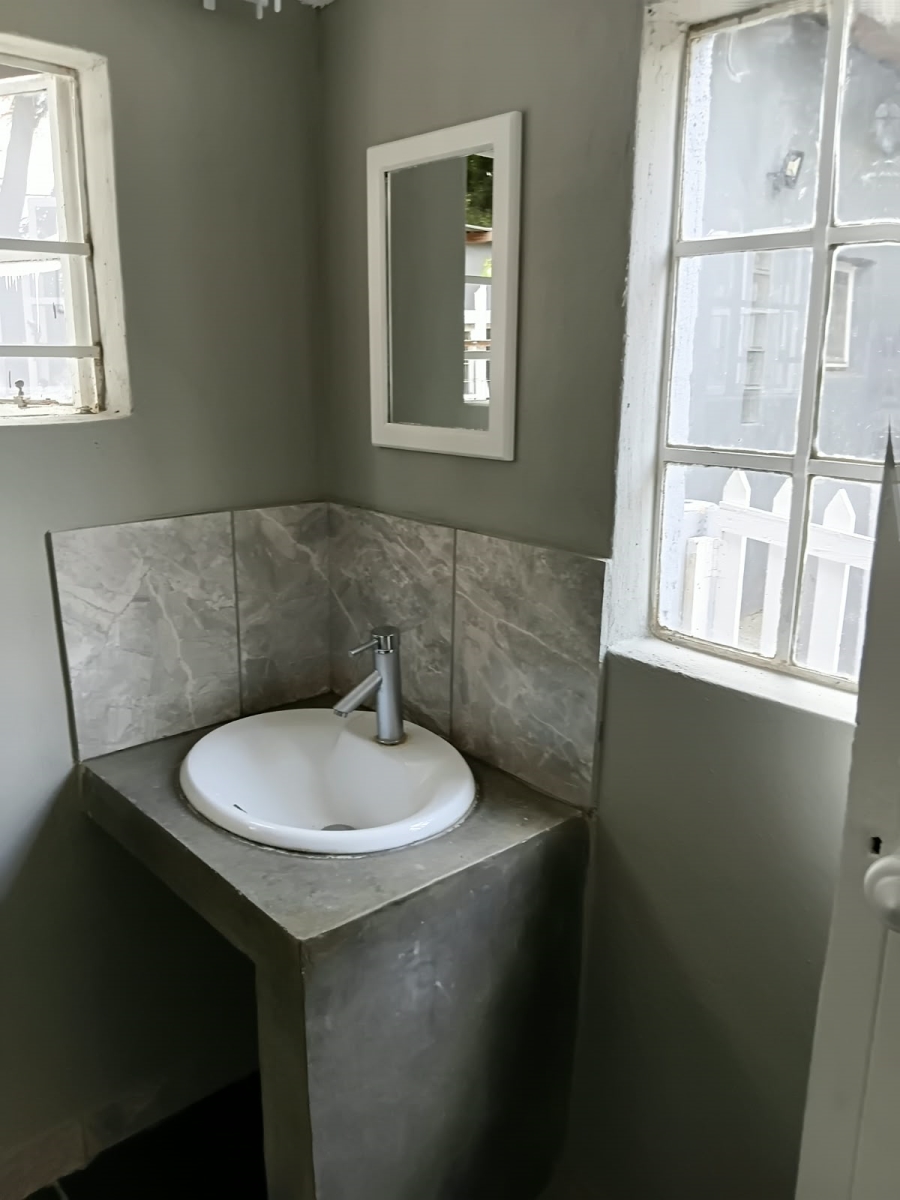 To Let 1 Bedroom Property for Rent in Discovery Gauteng
