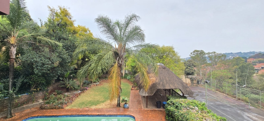 6 Bedroom Property for Sale in Helderkruin Gauteng