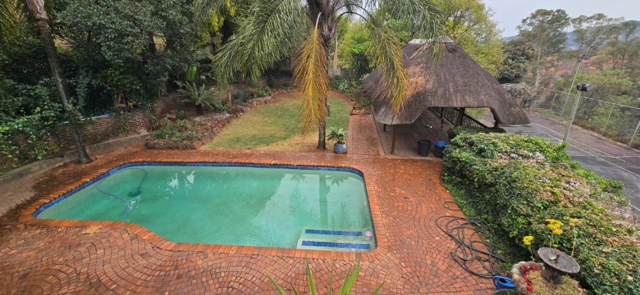6 Bedroom Property for Sale in Helderkruin Gauteng
