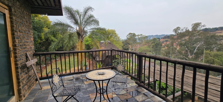 6 Bedroom Property for Sale in Helderkruin Gauteng