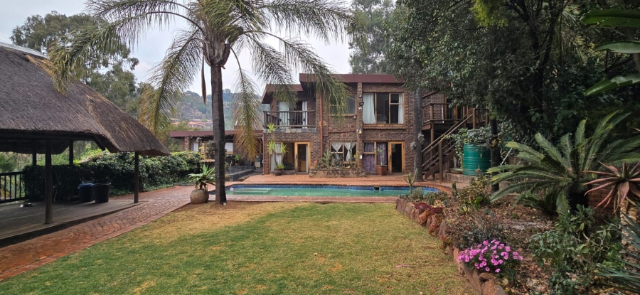 6 Bedroom Property for Sale in Helderkruin Gauteng