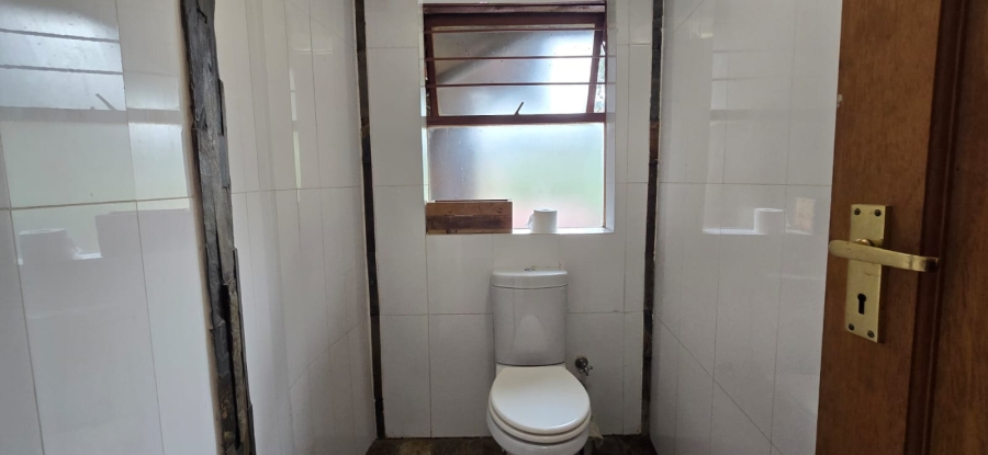 6 Bedroom Property for Sale in Helderkruin Gauteng