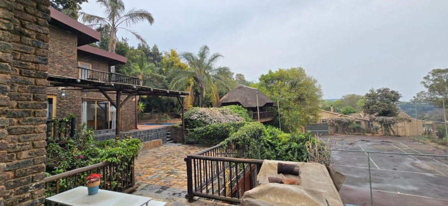 6 Bedroom Property for Sale in Helderkruin Gauteng