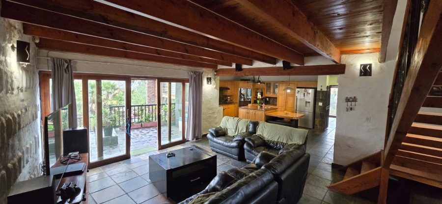 6 Bedroom Property for Sale in Helderkruin Gauteng
