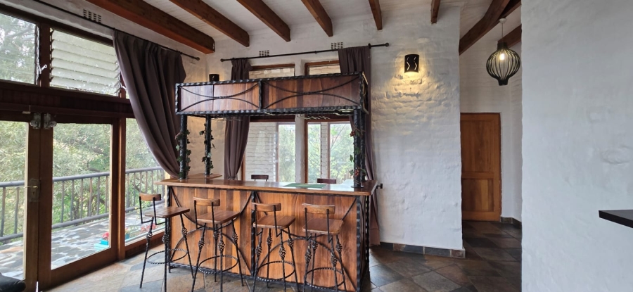 6 Bedroom Property for Sale in Helderkruin Gauteng