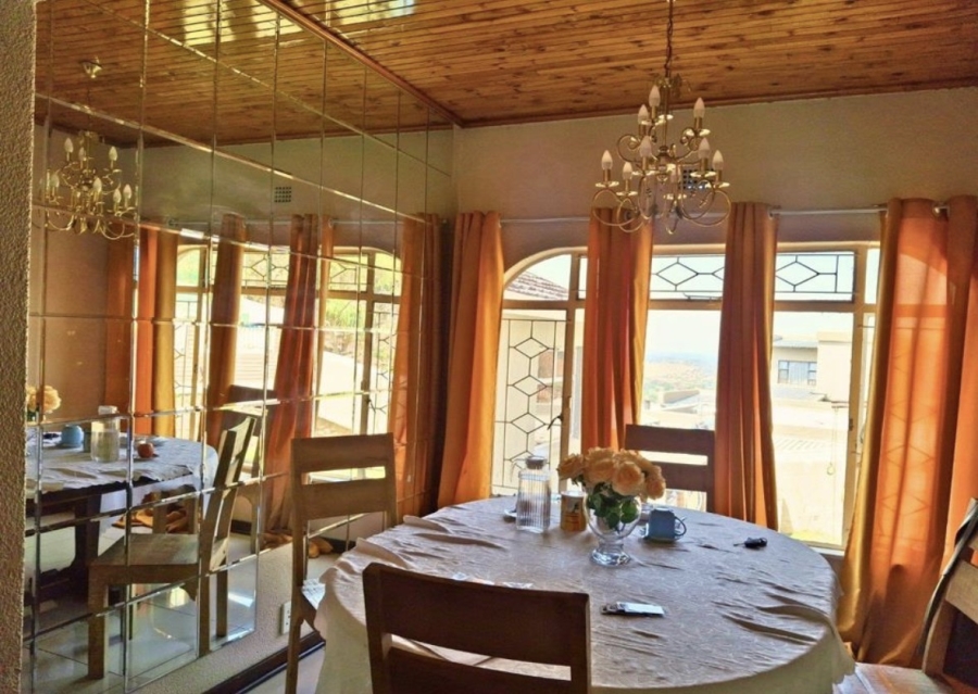 5 Bedroom Property for Sale in Bassonia Gauteng