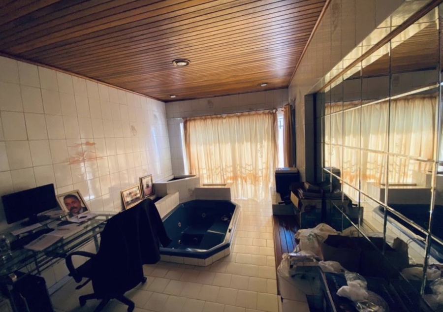 5 Bedroom Property for Sale in Bassonia Gauteng