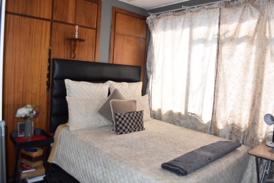2 Bedroom Property for Sale in Pretoria Central Gauteng