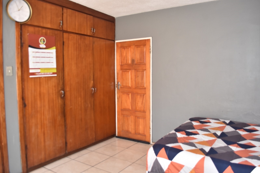 2 Bedroom Property for Sale in Pretoria Central Gauteng
