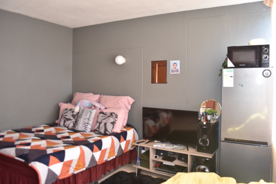 2 Bedroom Property for Sale in Pretoria Central Gauteng