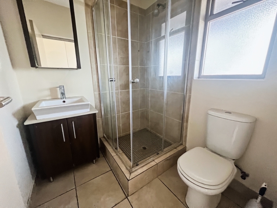 1 Bedroom Property for Sale in Sunninghill Gauteng