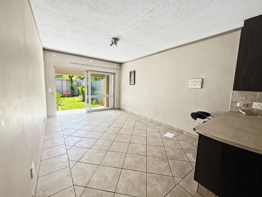 1 Bedroom Property for Sale in Sunninghill Gauteng