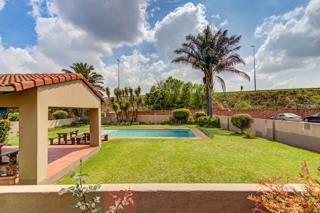 2 Bedroom Property for Sale in Witfield Gauteng