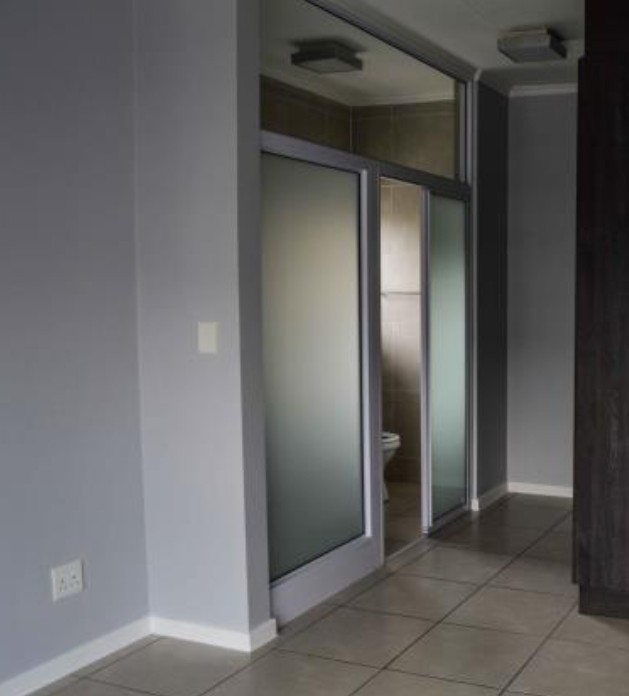 1 Bedroom Property for Sale in Modderfontein Gauteng