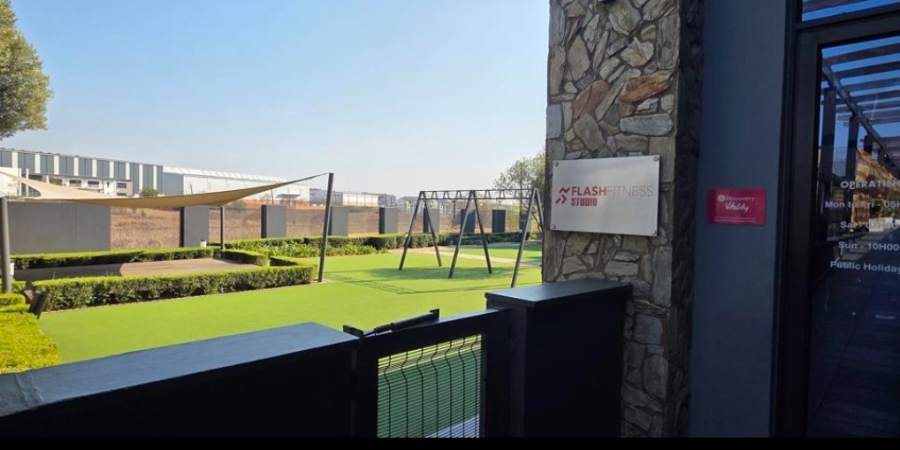 1 Bedroom Property for Sale in Modderfontein Gauteng